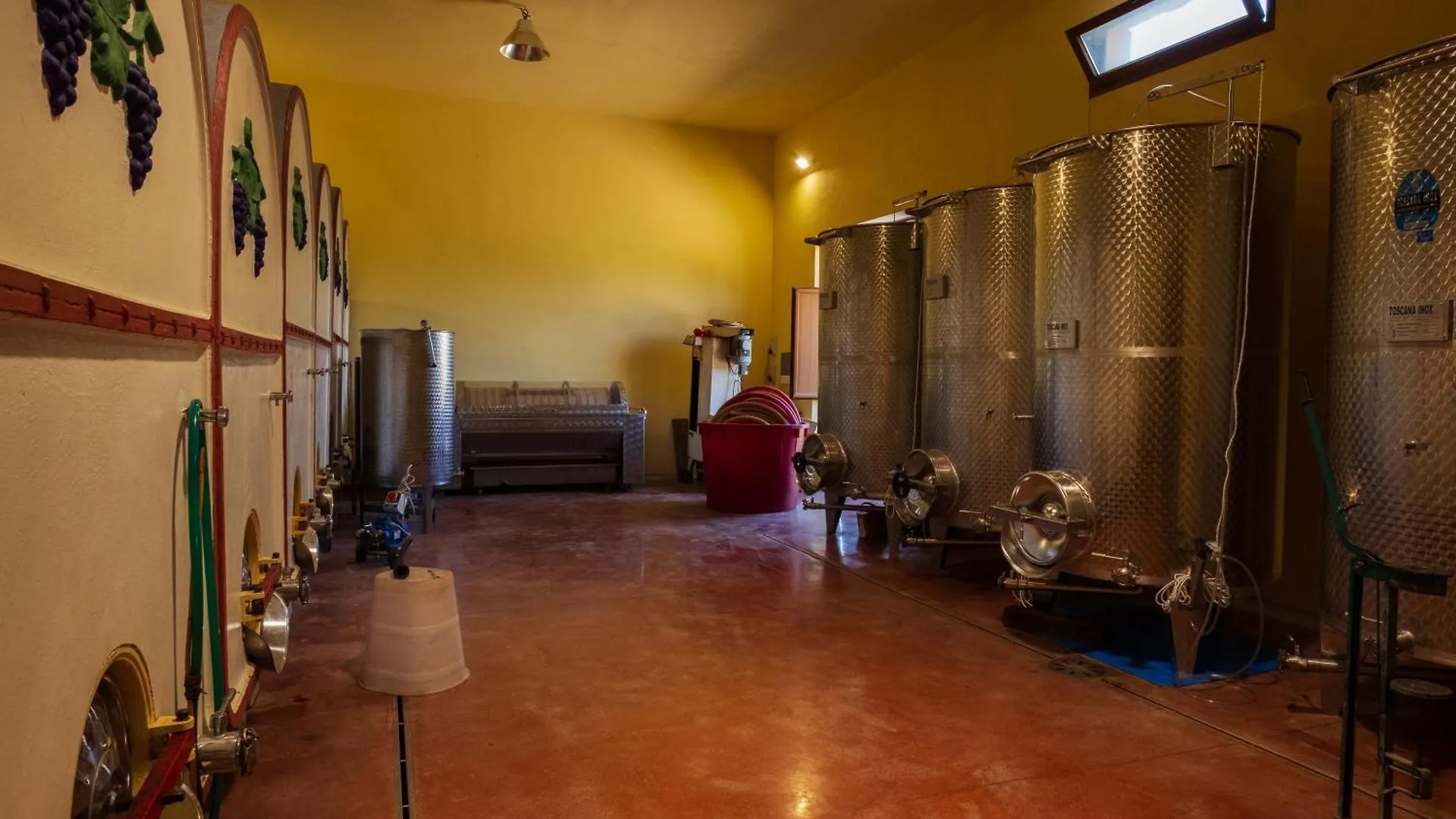 Farm stay Agriturismo I Cerroni Montescudaio