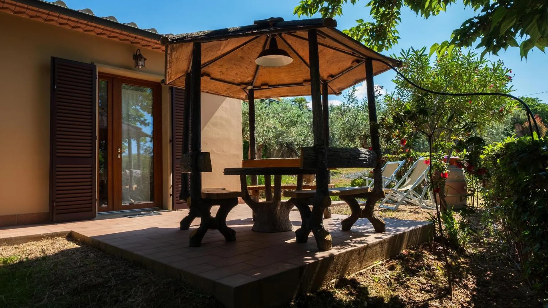 Agriturismo I Cerroni Montescudaio Italy