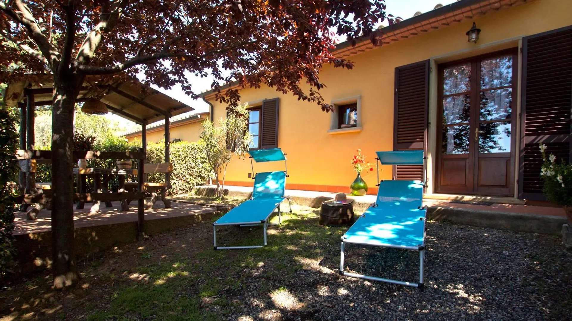 Agriturismo I Cerroni 몬테스쿠다이오